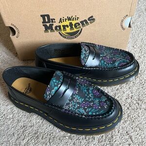 DR. MARTENS Leather Penton Floral Jacquard Loafers - Like New - Women US Size 6